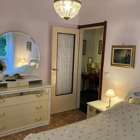 The Jasmine Yard Private Parking Apartment *